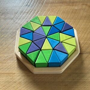 Grimm’s Wooden Octagon Puzzle Cool Colors